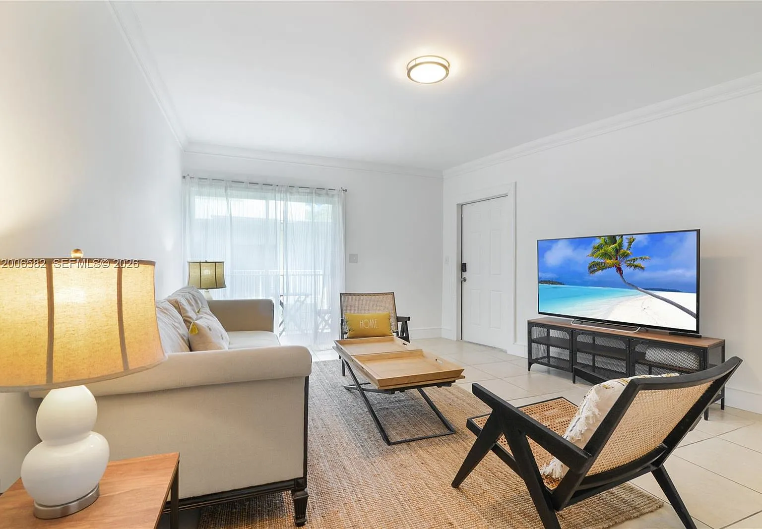 Evening Star Condo — Photo 3