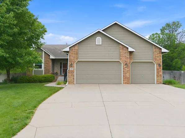 419 S Quail Run Ct, Andover, KS 67002