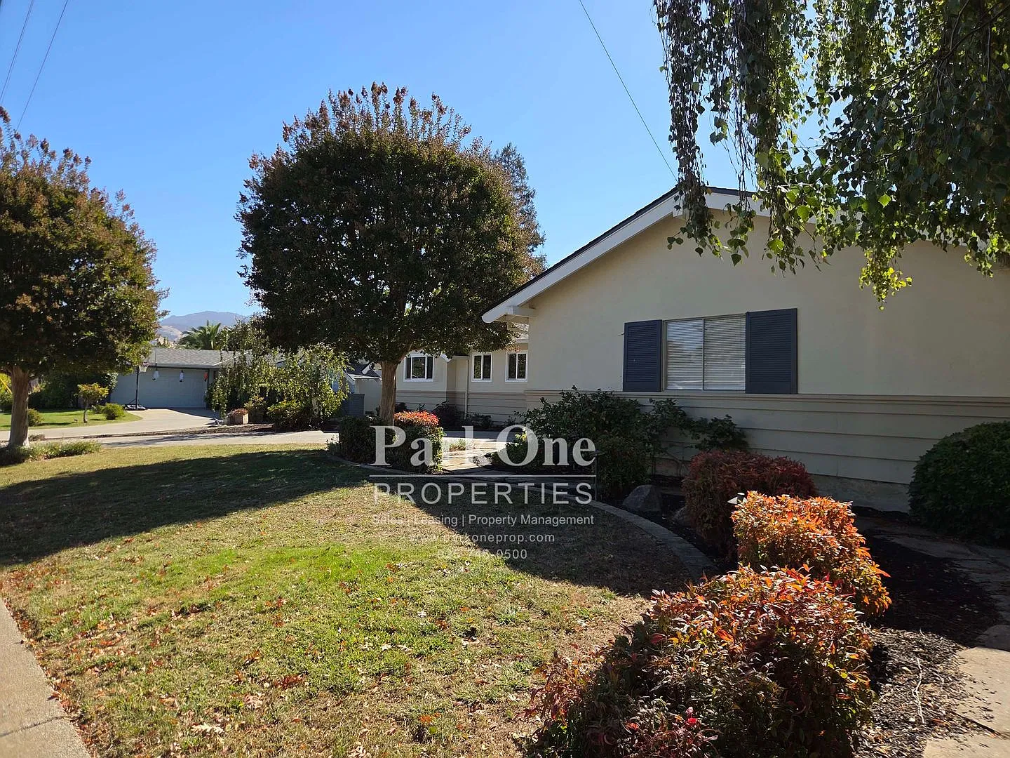 4 Bed 2 Bath Charming Home in Walnut Creek — Photo 3