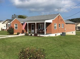 140 W Duck St, Front Royal, VA 22630