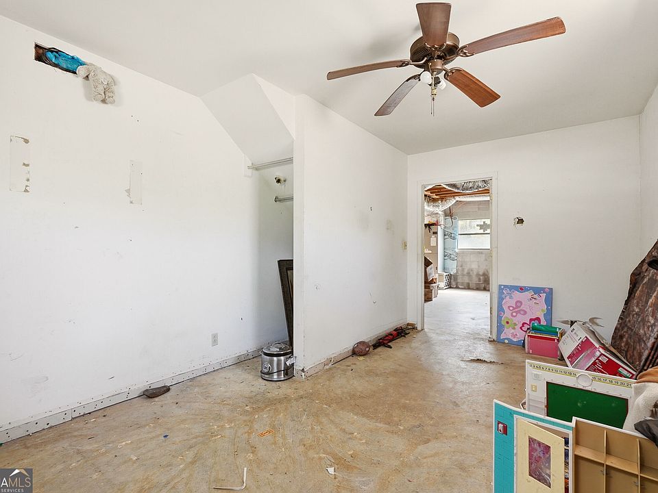 28th image of 118 Titus Valley Rd