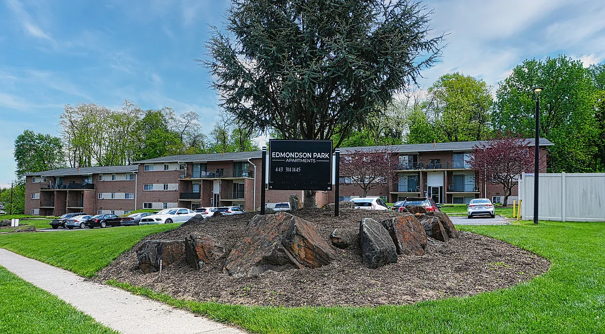 Building Photo - Edmondson Park Apartments