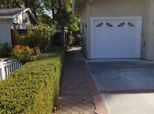 1317 Isabelle Ave #B, Mountain View, CA 94040