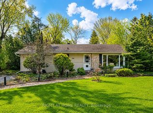 15 Wattie Rd, Springwater, ON L9X0P8
