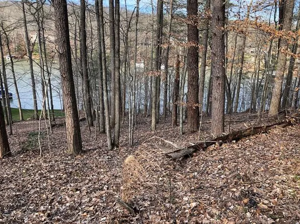155 Pineridge Loop, Fairfield Glade, TN 38558