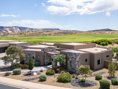 4850 N Petroglyph Dr, Saint George, UT, 84770