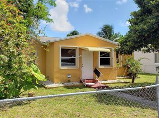 2539 Roosevelt St, Hollywood, FL 33020