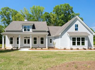 324 Oak Grove Trl, Griffin, GA 30224