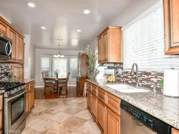 3927 Lees Ave, Long Beach, CA 90808