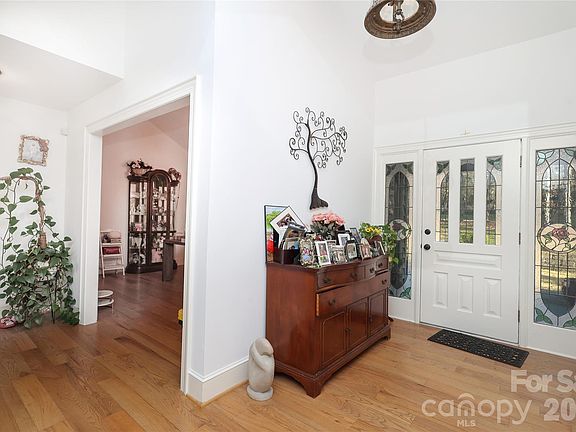 3rd image of 2508 Houston Branch Rd