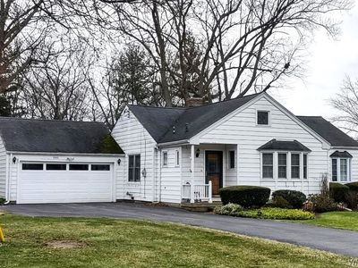 1040 Escarpment Dr, Lewiston, NY, 14092