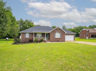 207 Johnny Ruth Ct, Murfreesboro, TN 37127
