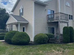504 Greenwich Dr, Albany, NY 12203