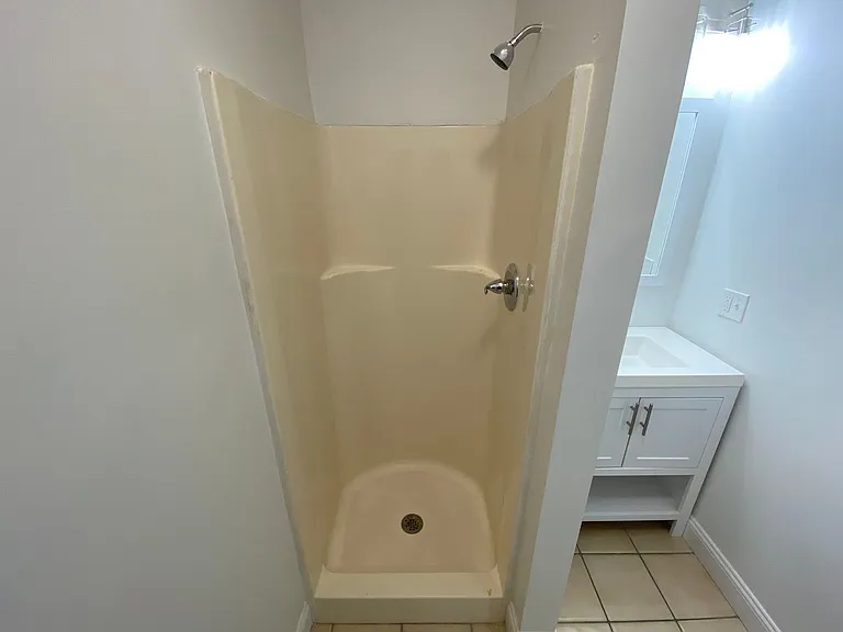 131 Bristol St #1 — Photo 18