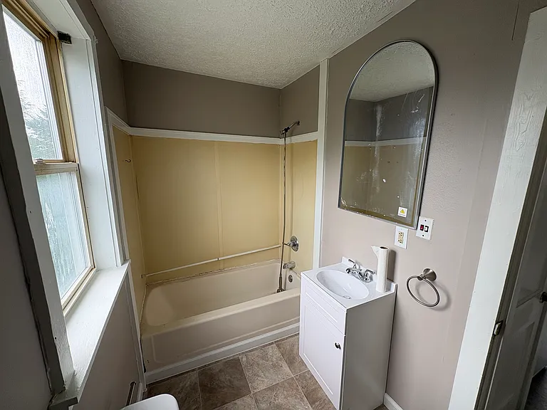 118 Watson Ave #2 — Photo 7