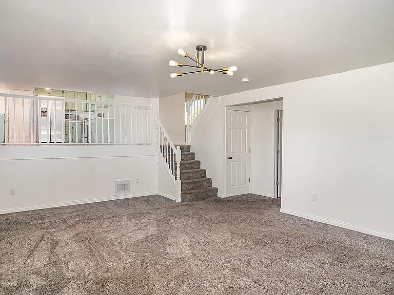 1400 W 97th Ave — Photo 5