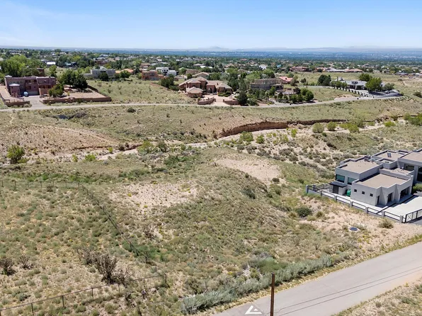 Palomas Rd NE, Albuquerque, NM 87122