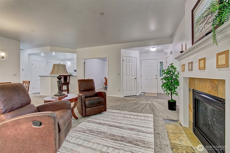 5th image of 714 228th Street SW #O-101