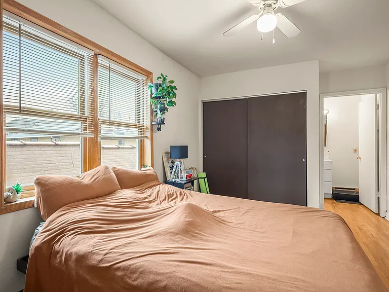 2609 University Ave #2 — Photo 16