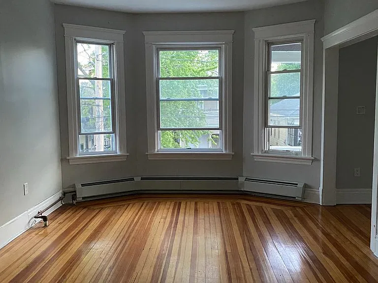 1 Kent St — Photo 7