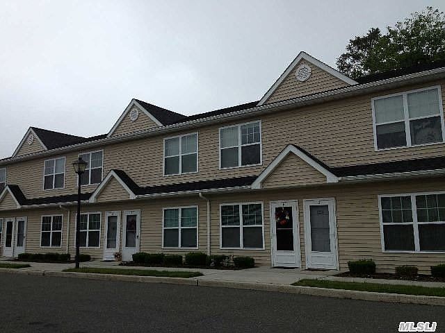 1st image of 35 Mahland Pl APT 1