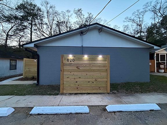 3rd image of 820 California St #0