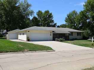 1 Ohm Dr, Mapleton, IA 51034