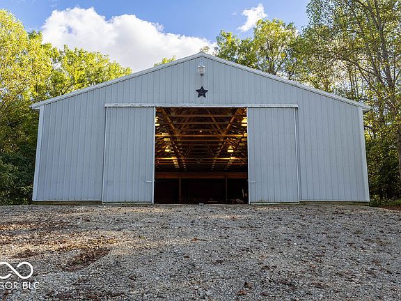 4th image of 605 S County Road 350 E