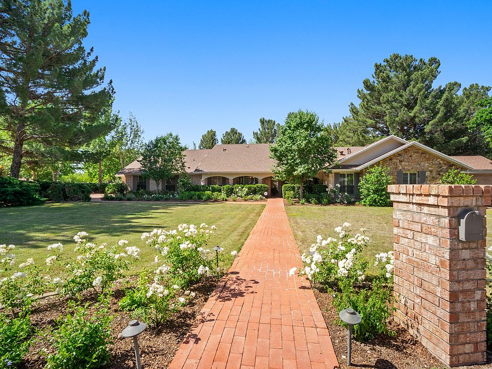 1st image of 700 River Elms Ct