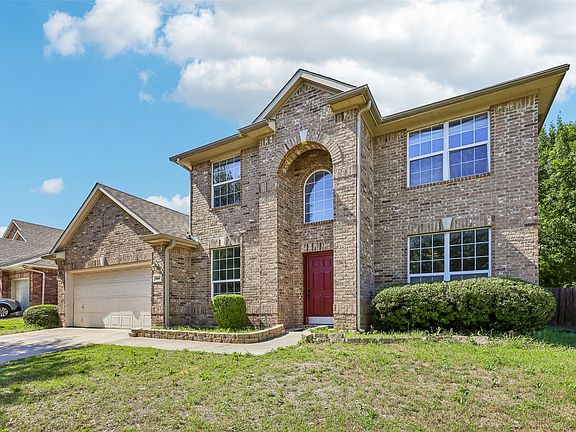 2nd image of 844 Sequoia Way