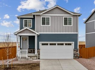 4879 Lynxes Way, Johnstown, CO 80534