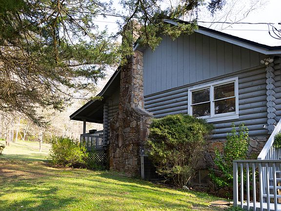 4th image of 4818 Howardsville Rd