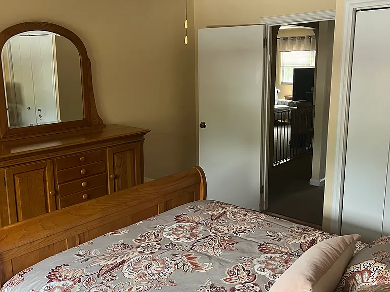 83 Dongan Ave #2 — Photo 13