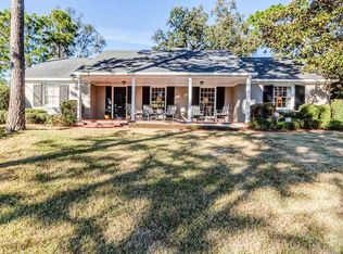 4040 Dunwoody Dr, Pensacola, FL 32503