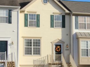 6397 Saint Timothys Ln, Centreville, VA 20121