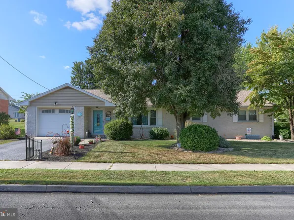 601 W Pine St, Palmyra, PA 17078