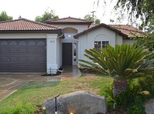 2621 4th St, Sanger, CA 93657