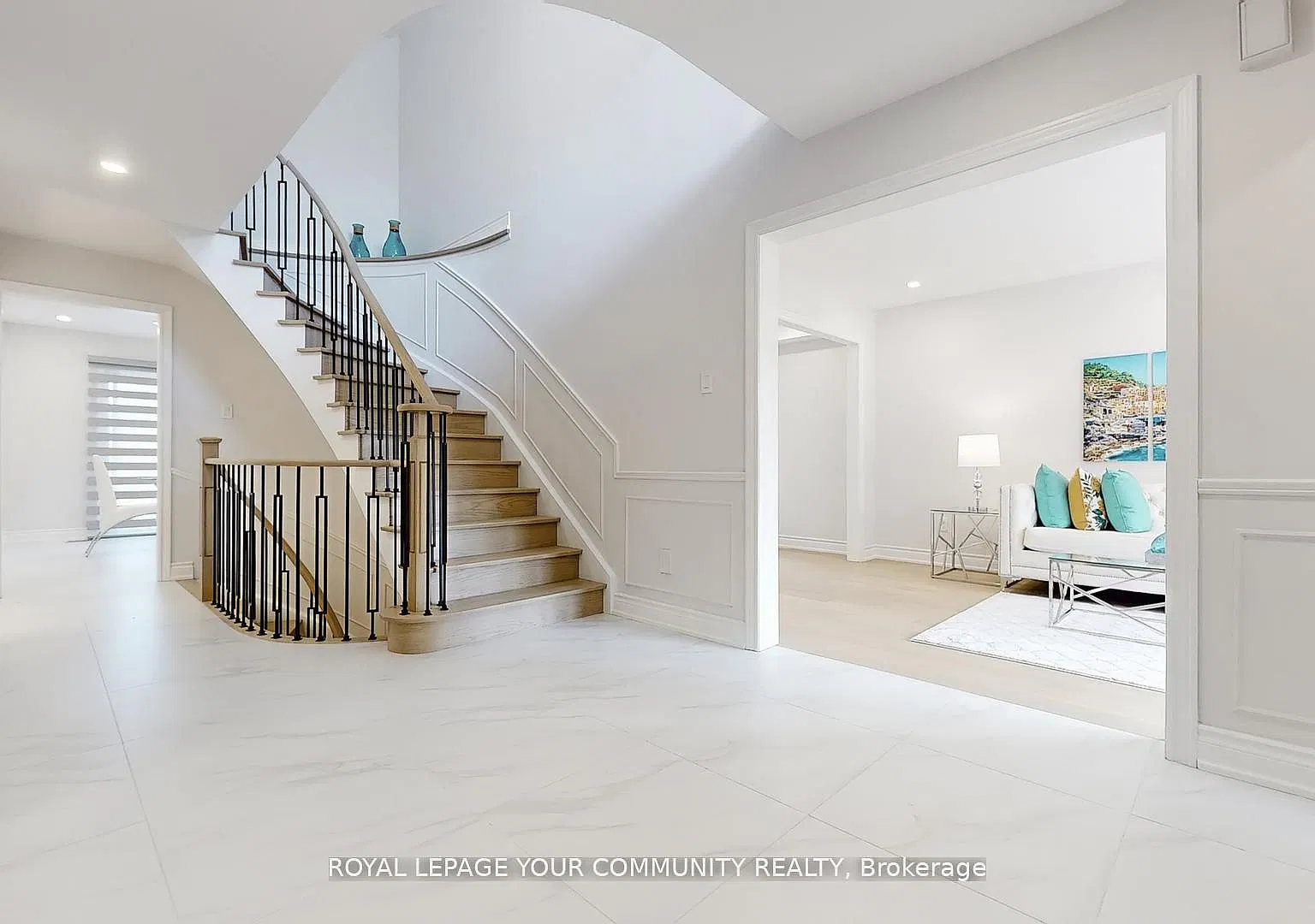 5 bed, $4,680 — Photo 2