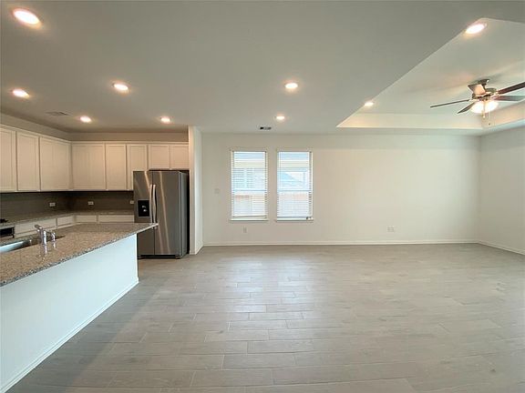 4th image of 8011 Chukka Dr