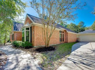 35 N Duskwood Pl, Spring, TX 77381