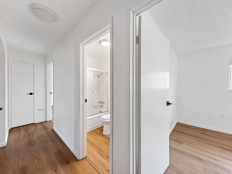 15565 Tracy St #5 — Photo 9