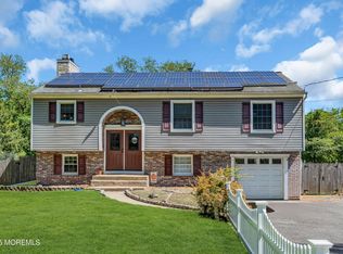 16 Bock Blvd, Howell, NJ 07731