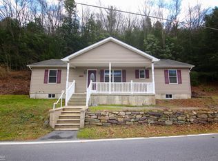 1923 Long Run Rd, Lehighton, PA 18235