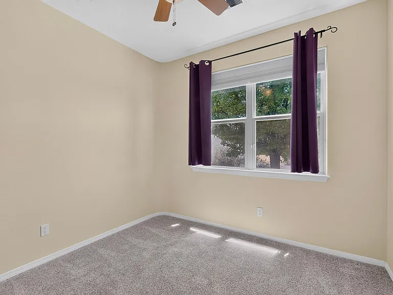 9715 Larnaca Rd NE — Photo 30