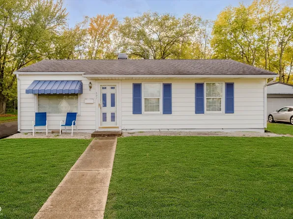 521 Eberhart Dr, Shelbyville, IN 46176