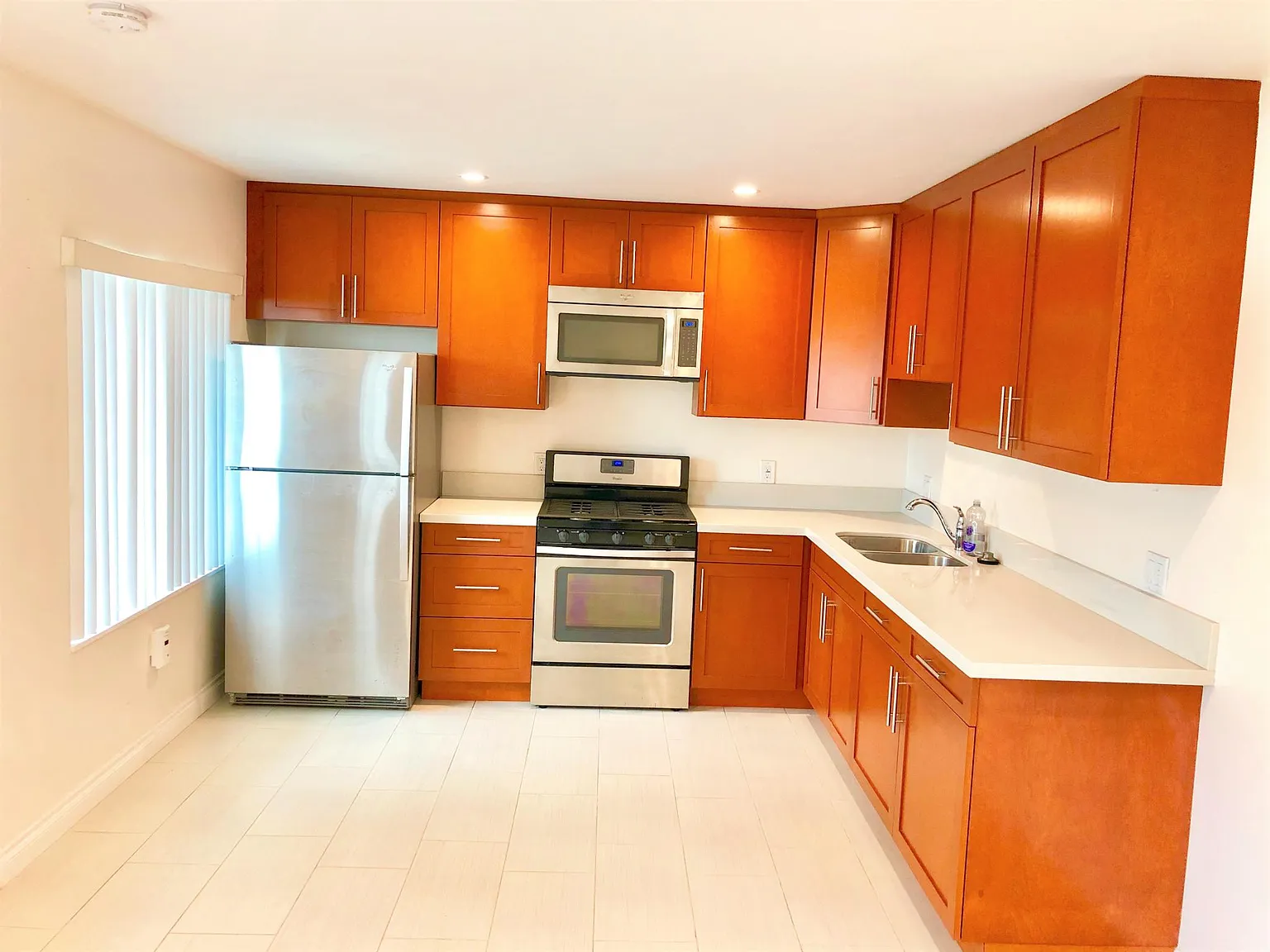 1 bed, 450 sqft, $2,300 — Photo 4