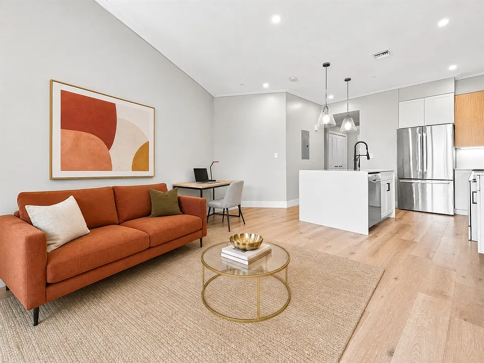 70 Leo M Birmingham Pkwy #415