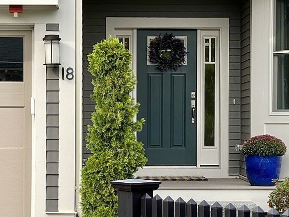 3rd image of 18 Woodmere Dr #18