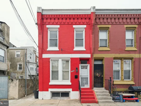 1702 N Bambrey St, Philadelphia, PA 19121