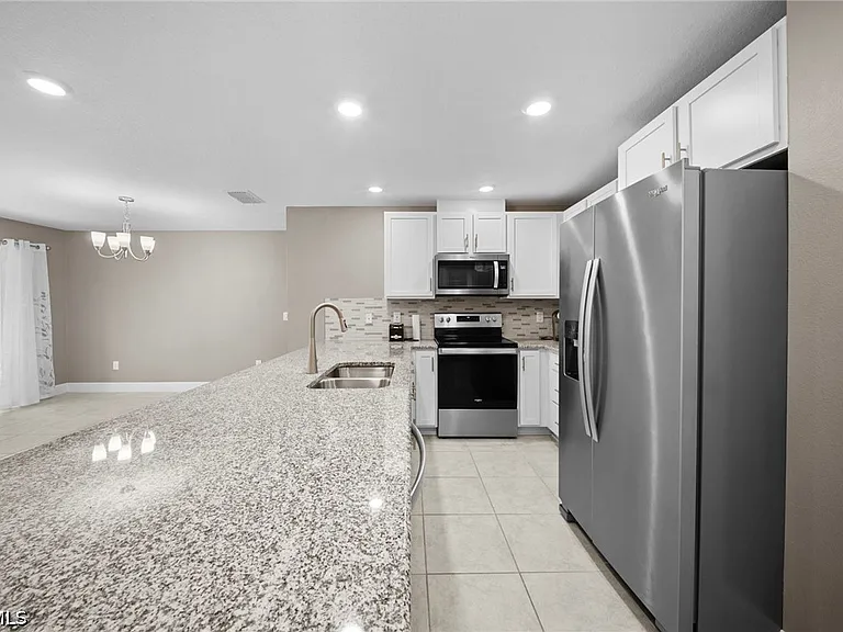 15121 Piping Plover Ct — Photo 8
